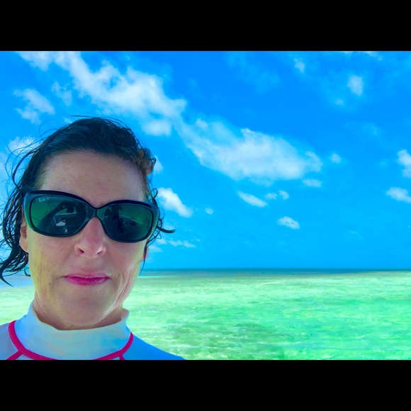 Meet your Posher, Angela - Picture 1 of 1